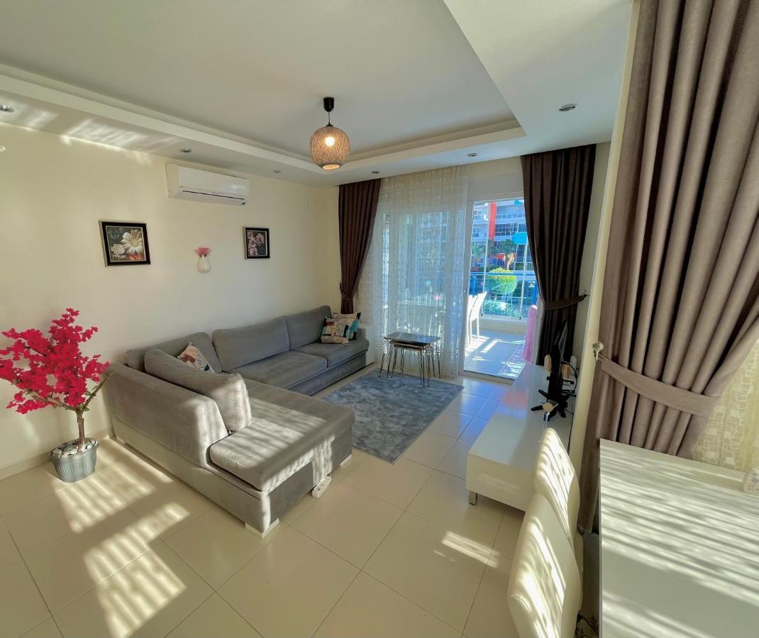 Sa Apartments! 300M To The Beach アランヤ 部屋 写真